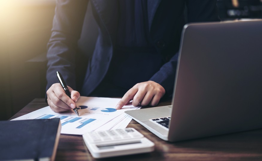  We guide your company safely through Brazil’s regulatory landscape